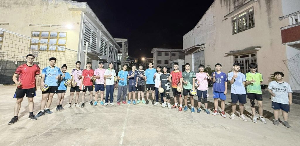 Lên kèo gặp nhau chào xuân nào các pé