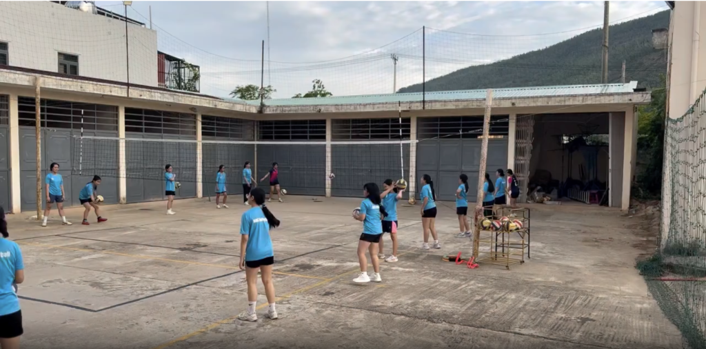 Thể dục rèn luyện thân thể tươi, Sức khỏe tăng cường, tinh thần ngời