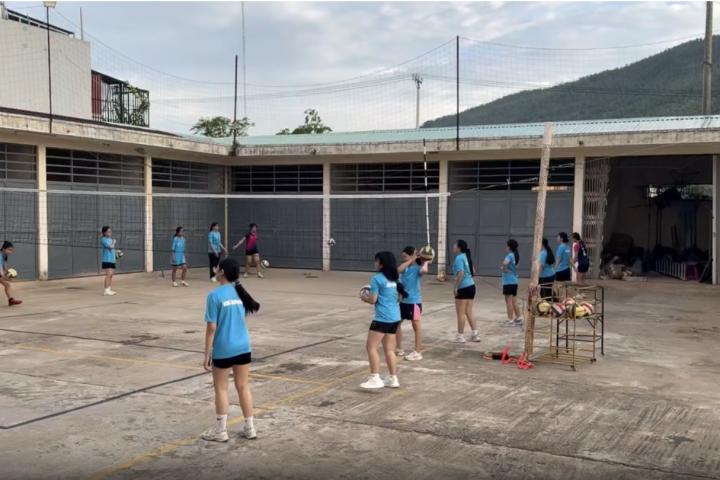 Thể dục rèn luyện thân thể tươi, Sức khỏe tăng cường, tinh thần ngời